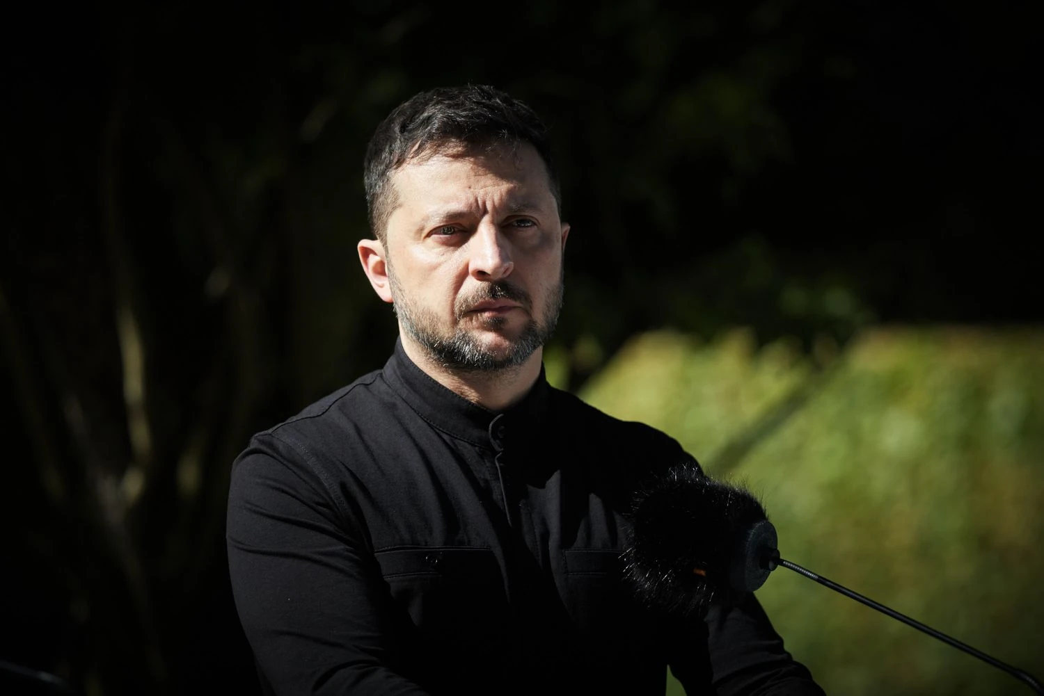 "Дружба" з Угорщиною нині залежить від позиції Будапешту – Зеленський
