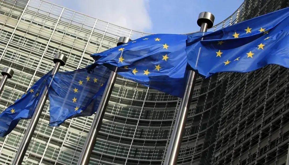 Єврокомісія представила дорожню карту для зміцнення оборонного потенціалу ЄС: що передбачається