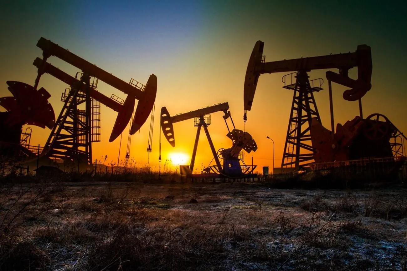 Нафта дешевшає на тлі відновлення експорту з Іракського Курдистану та планів ОПЕК+