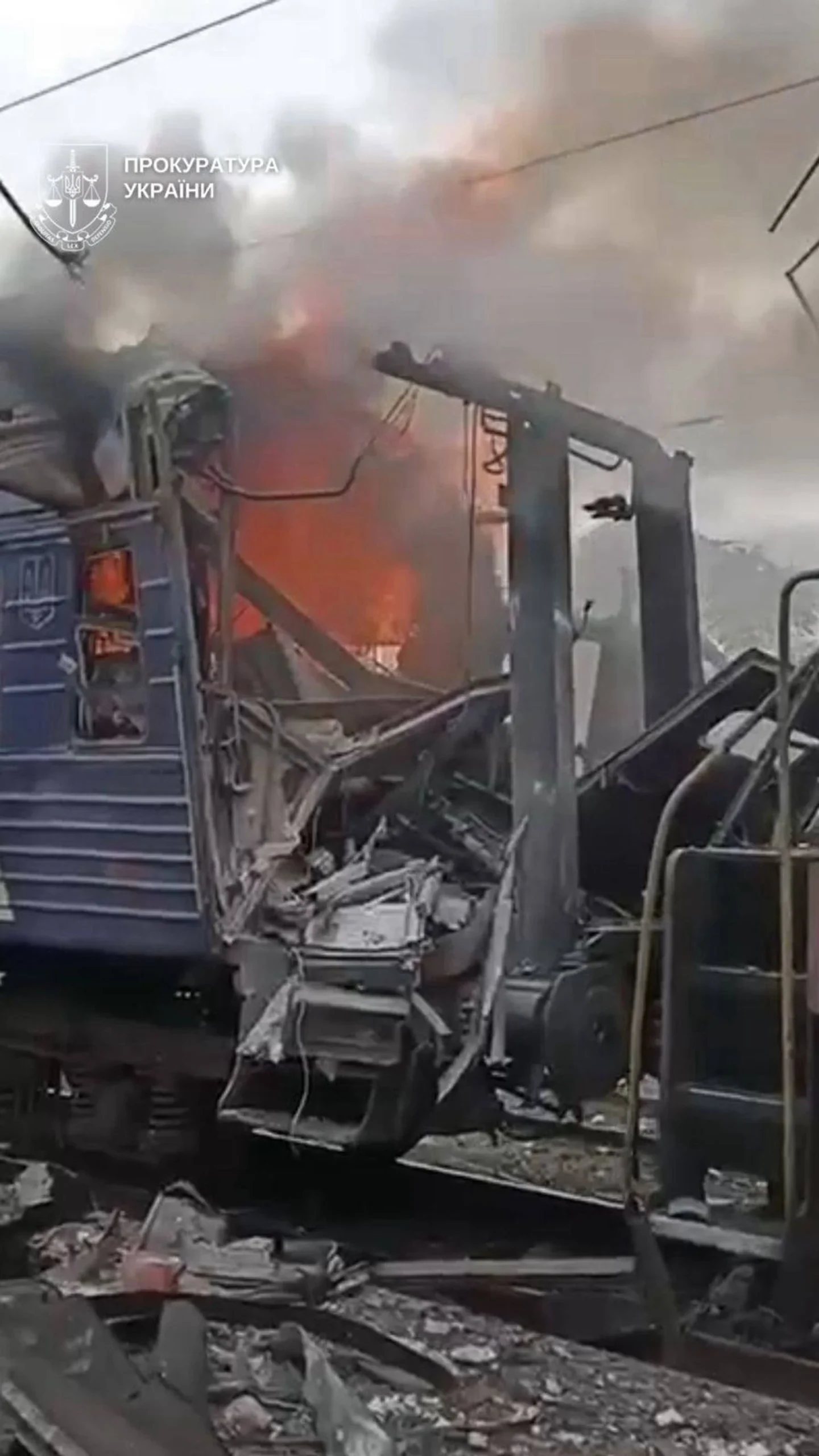 Атака рф на потяги в Шостці: повідомляється про близько 30 постраждалих, прокуратура каже про 8 госпіталізованих