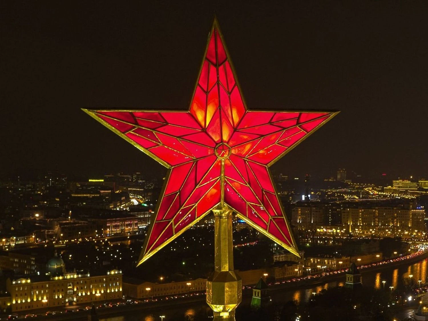 Посланець Трампа та зять президента США прибули до кремля на переговори з путіним