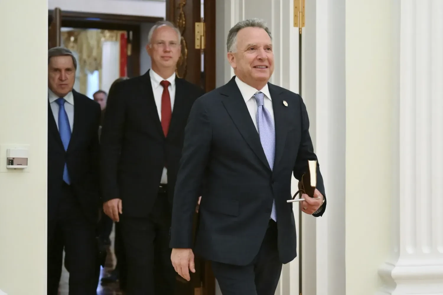 Радники Трампа передали до кремля узгоджений з Україною план закінчення війни - Axios