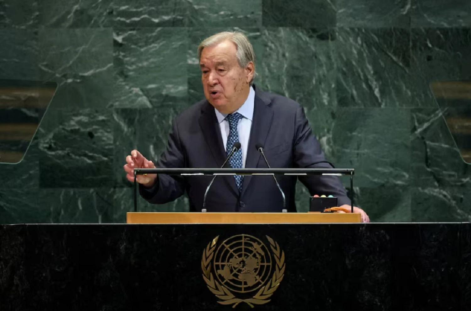 Вихід США з десятків міжнародних організацій: з