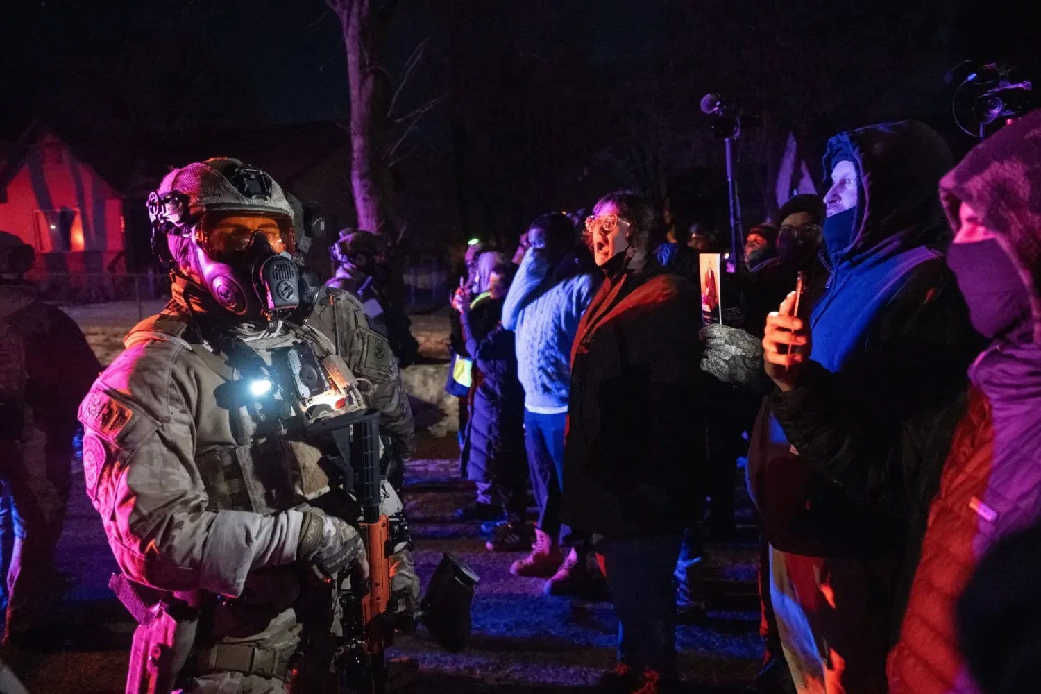 Трамп поки що передумав використовувати армію проти повстань у Міннесоті