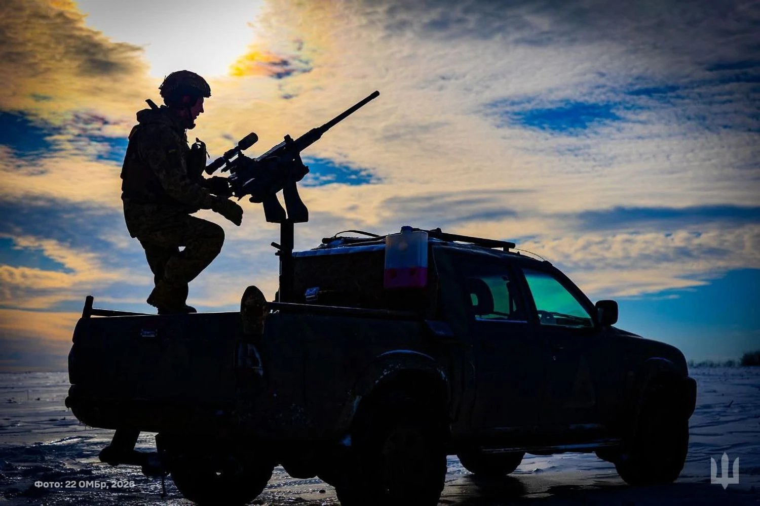 На фронті відбулося 40 бойових зіткнень, ворог активно діє на трьох напрямках - Генштаб