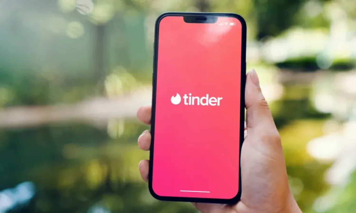 Tinder погодився виплатити $60,5 млн у позові про дискримінацію за віком