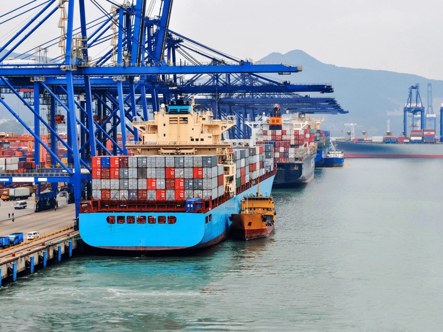 Саудівська Аравія переспрямовує експорт нафти через загрозу в Ормузькій протоці - Bloomberg