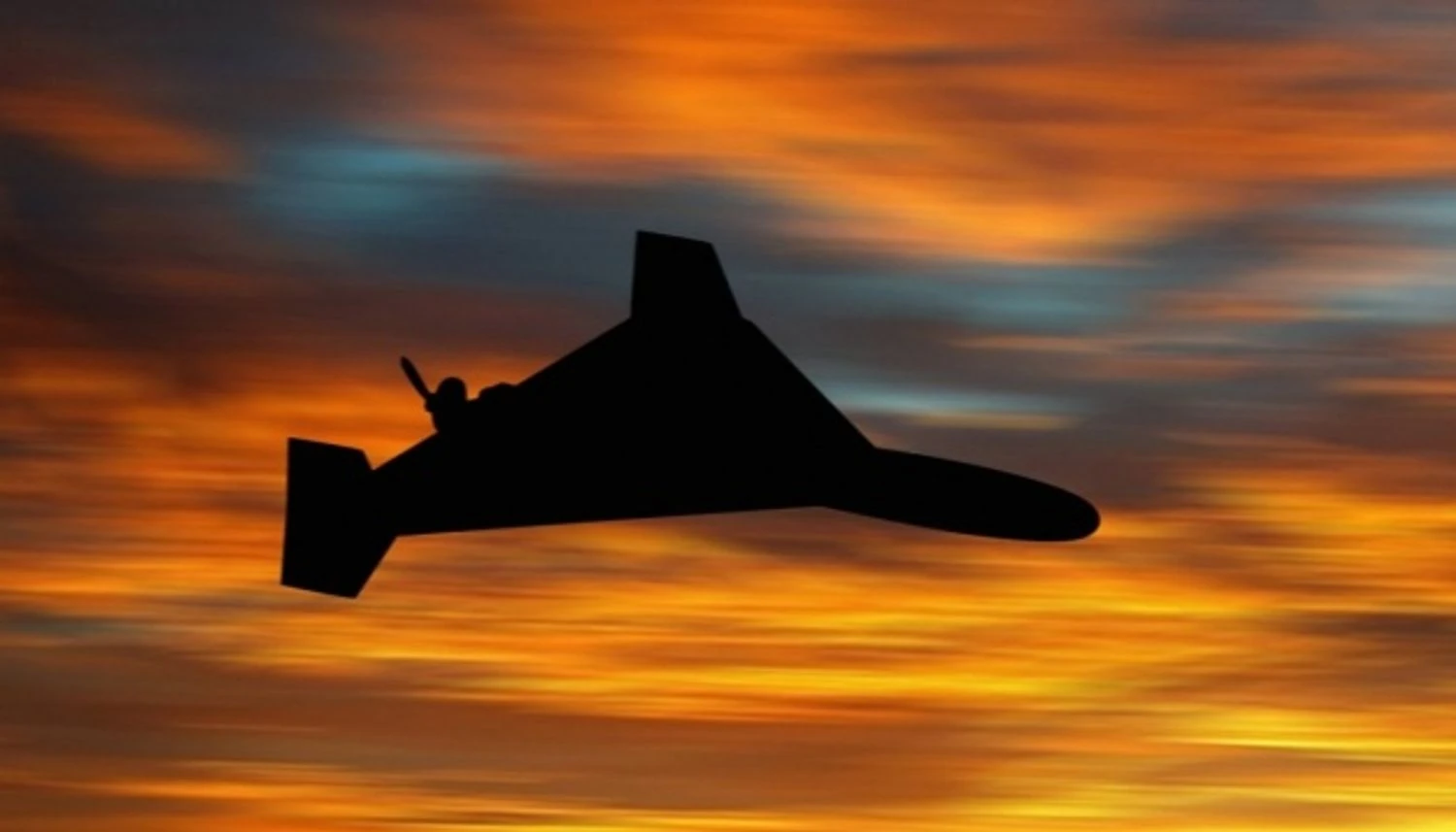 Ворожий дрон атакував енергообʼєкт біля Нововолинська, є перебої зі світлом та водою