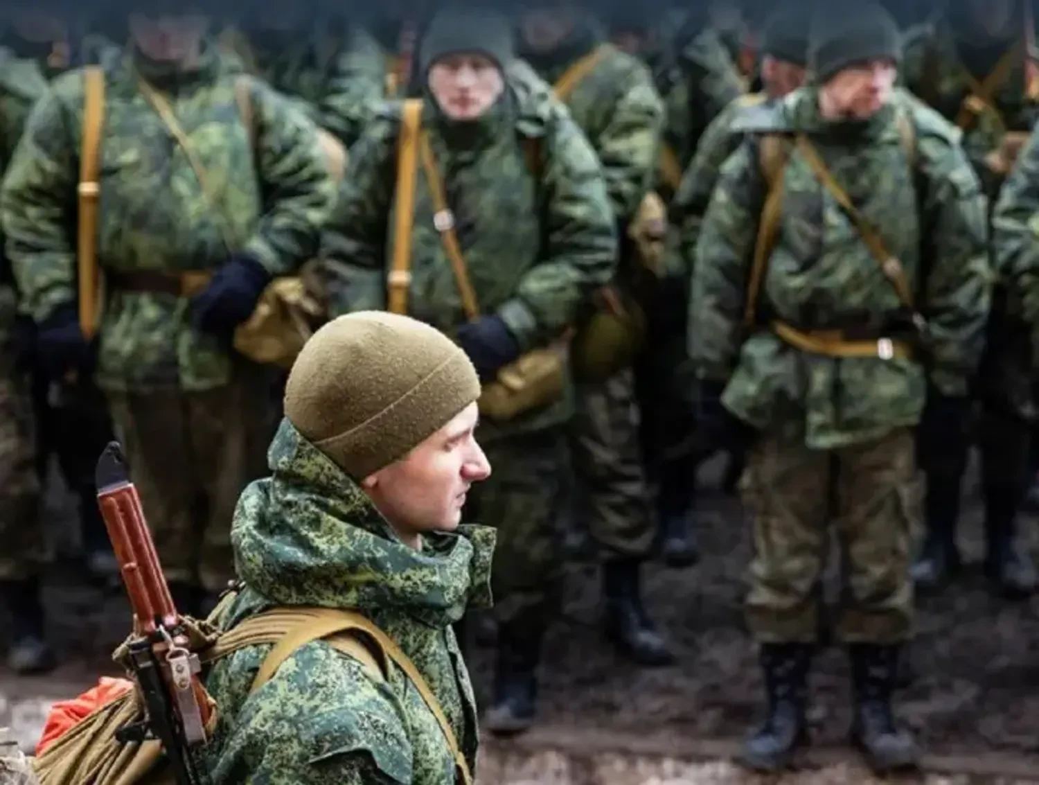 Окупанти в Луганську посилили мобілізацію чоловіків віком до 30 років - ОВА