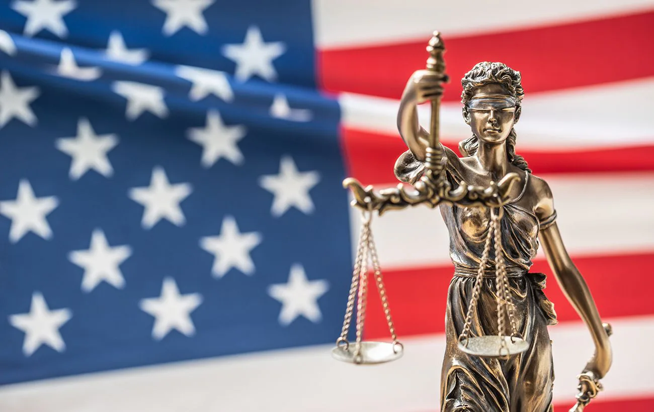 Більшість громадян США виступили проти скасування громадянства за народженням - опитування