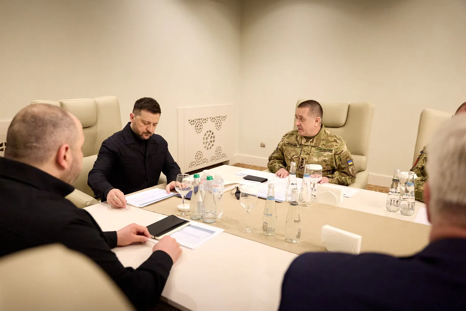 Не лише Затока - Зеленський повідомив про українську команду, яка ділиться експертизою в захисті неба в Азербайджані