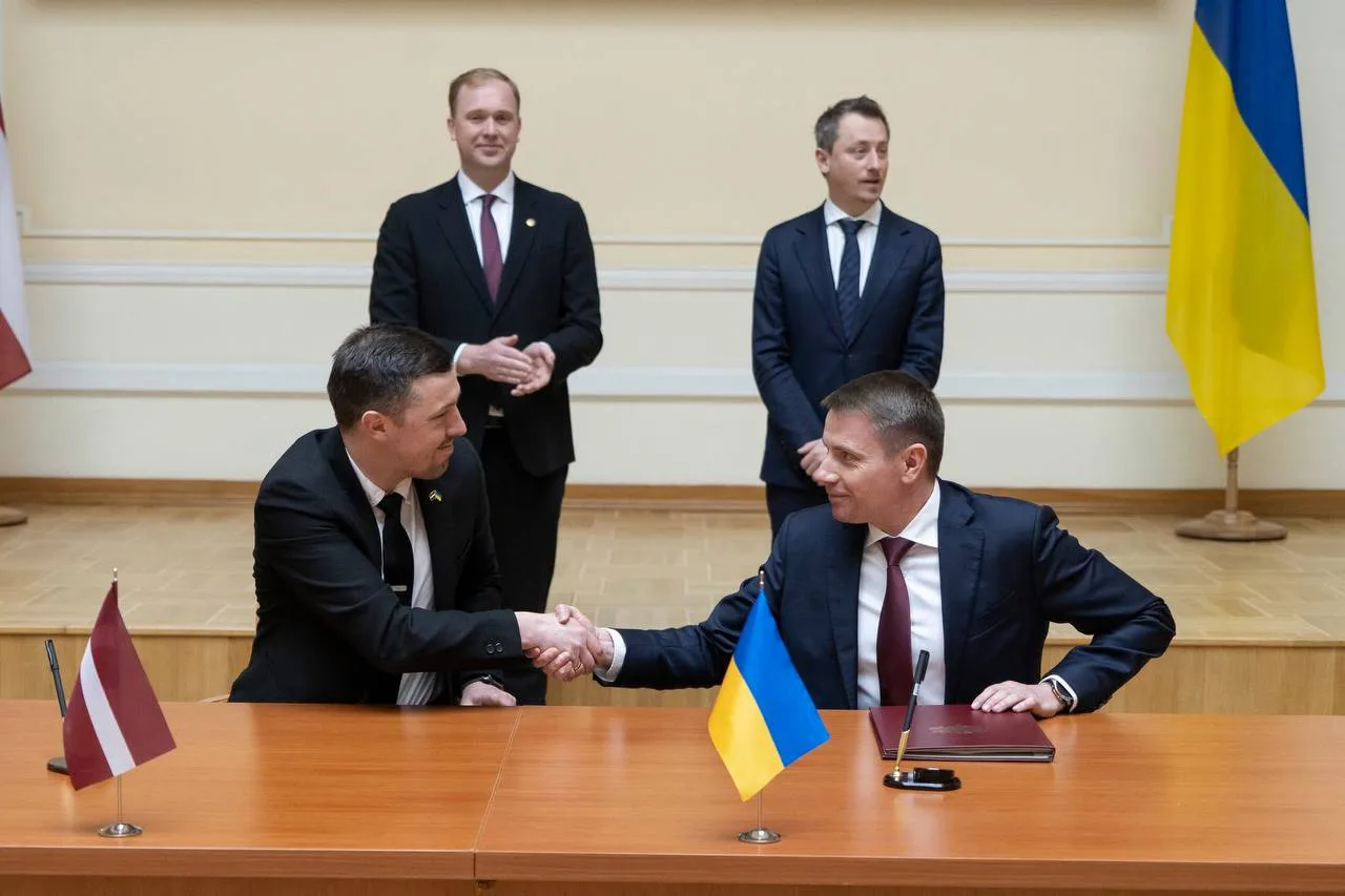Українські Національні Новини (УНН)