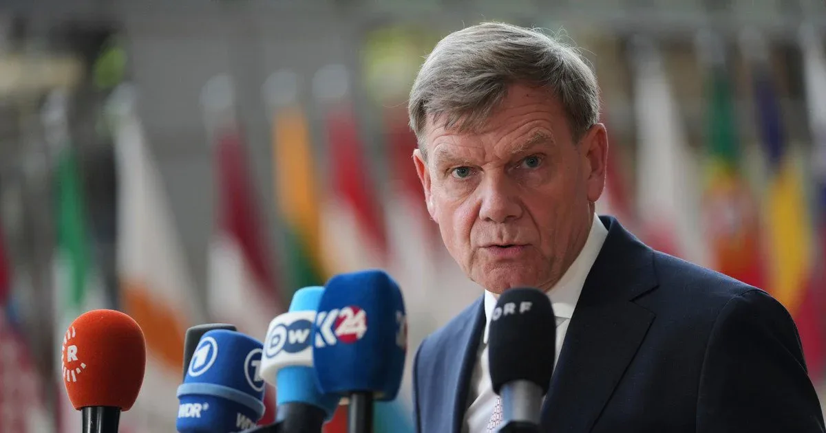 Німеччина закликала Іран відмовитися від ядерної зброї та відкрити Ормузьку протоку