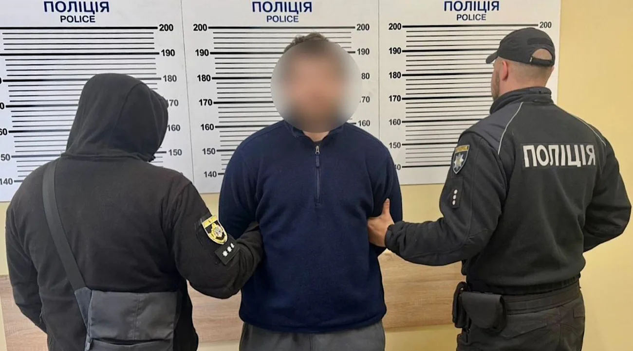 У Дніпрі затримали чоловіка за жорстоке вбивство жінки мотузками рік тому