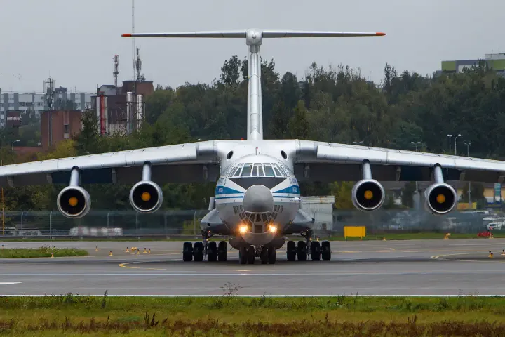 Авіація під тиском: чим загрожує Україні перекваліфікація платежів за оренду літаків у роялті