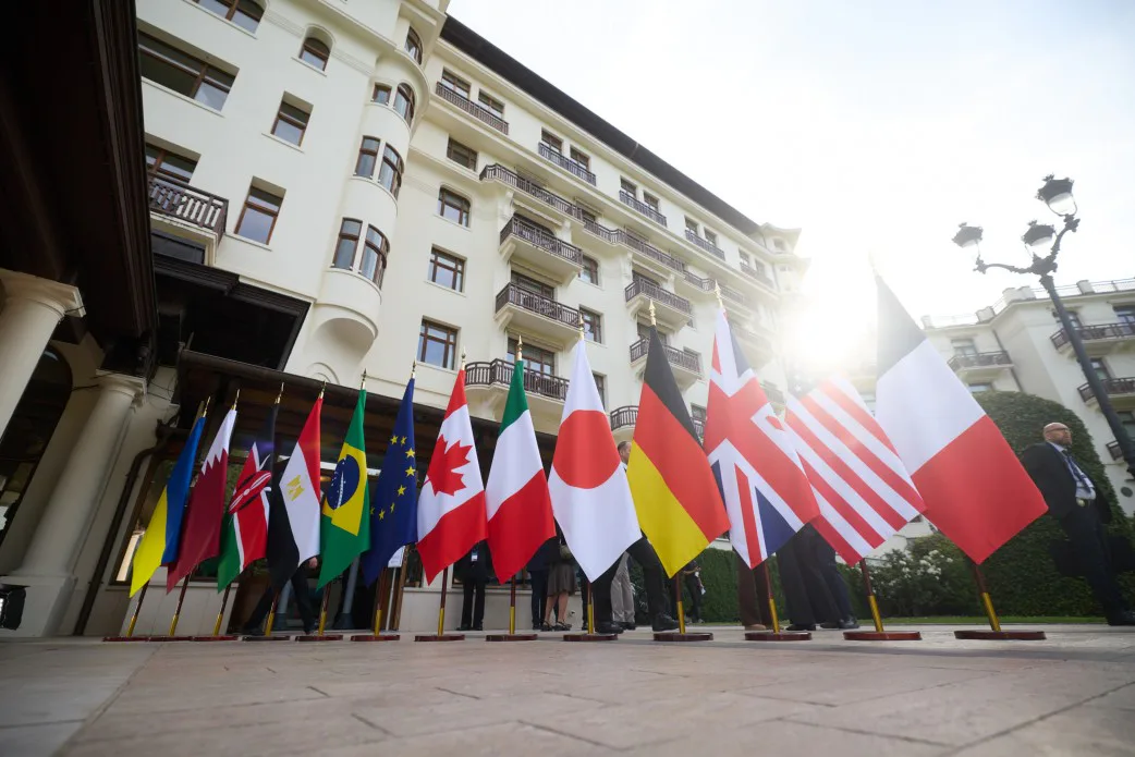 Лідери G7 одностайні щодо посилення тиску на росію для завершення війни - Зеленський